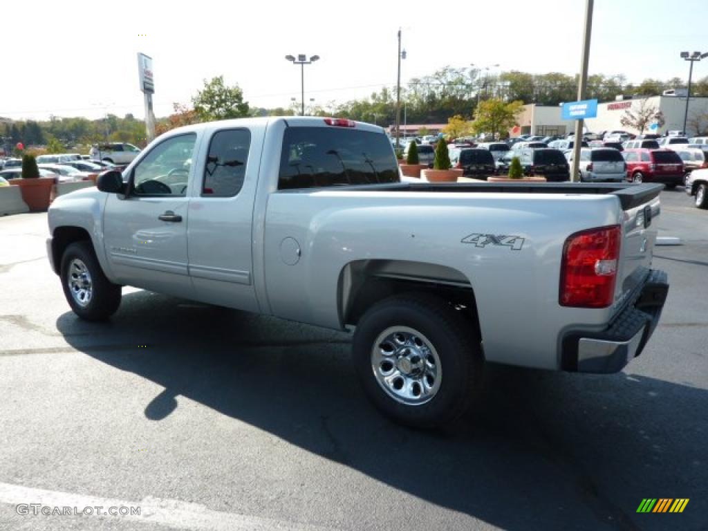 2011 Silverado 1500 LT Extended Cab 4x4 - Sheer Silver Metallic / Ebony photo #5