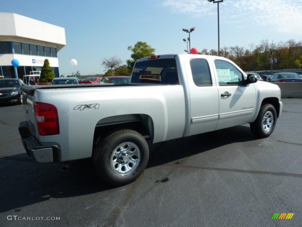 2011 Silverado 1500 LT Extended Cab 4x4 - Sheer Silver Metallic / Ebony photo #10
