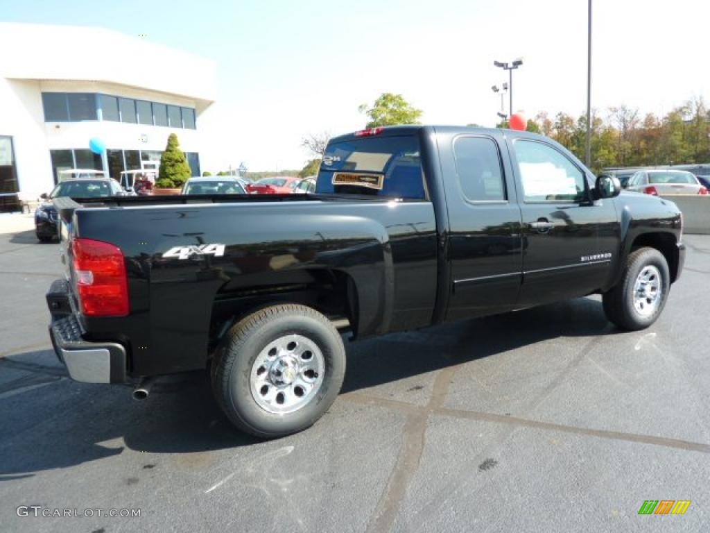 2011 Silverado 1500 LT Extended Cab 4x4 - Black / Ebony photo #10