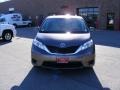 2011 Predawn Gray Mica Toyota Sienna LE  photo #8