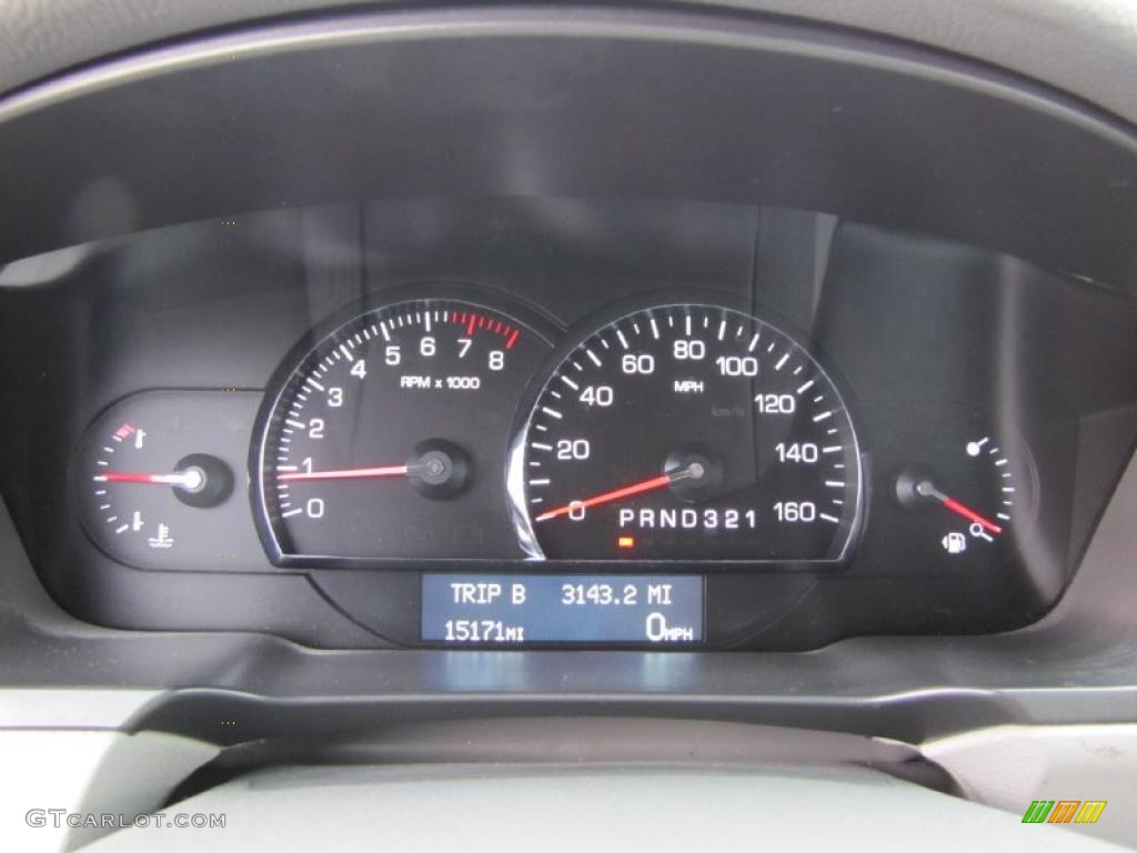 2007 Cadillac DTS Performance Gauges Photo #37858167