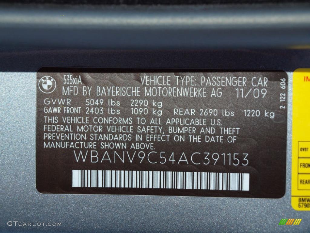 2010 BMW 5 Series 535i xDrive Sedan Info Tag Photos