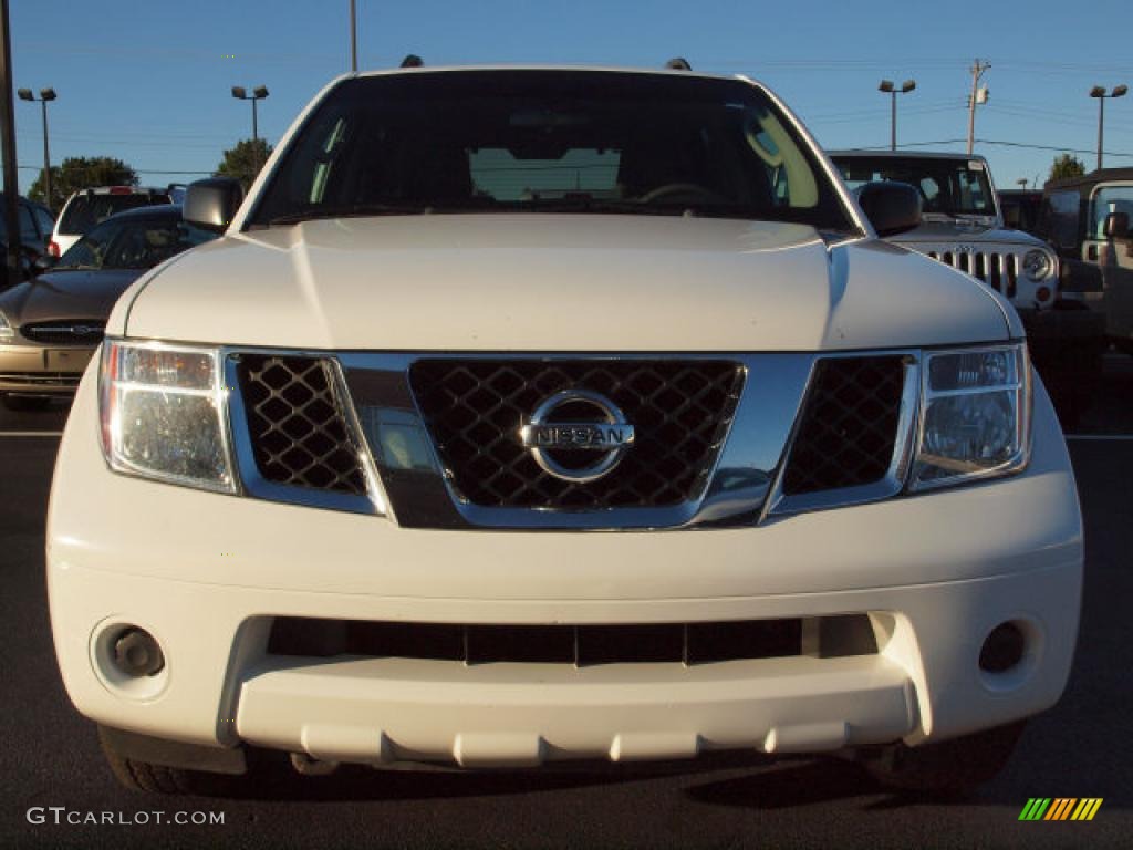 2007 Pathfinder S - Avalanche White / Graphite photo #8