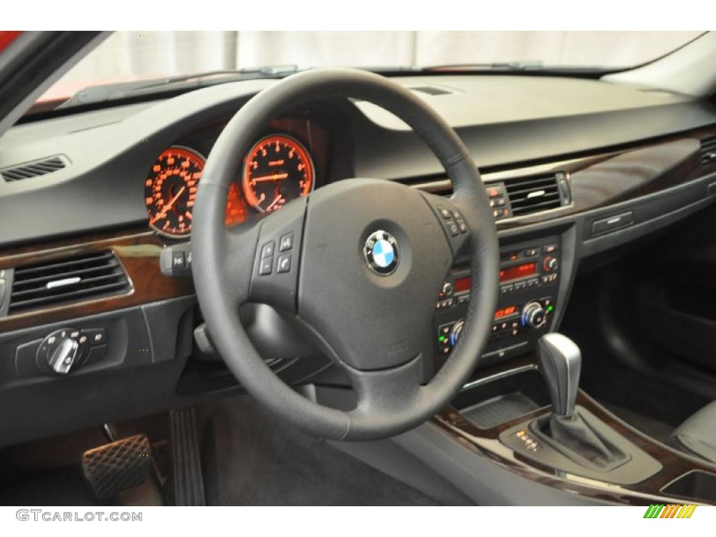 2010 BMW 3 Series 328i xDrive Sedan Black Dashboard Photo #37860388