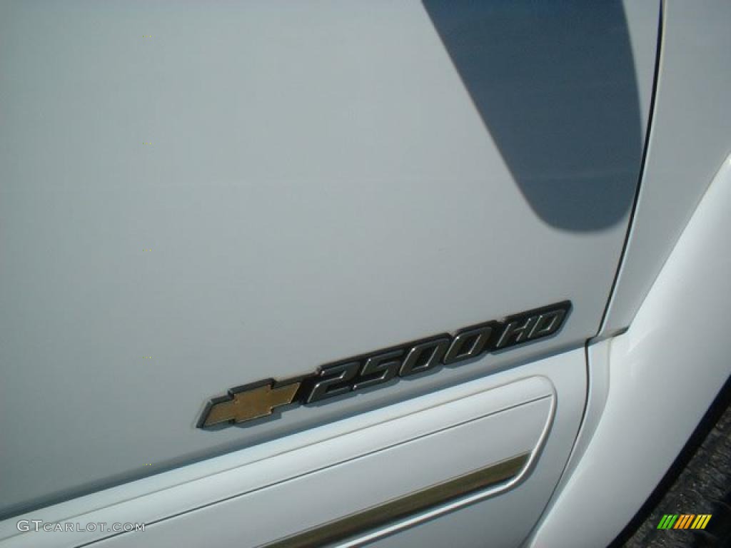 2006 Silverado 2500HD LT Extended Cab 4x4 - Summit White / Medium Gray photo #5