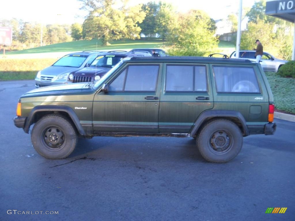 1996 Cherokee SE 4WD - Moss Green Pearl / Gray photo #6