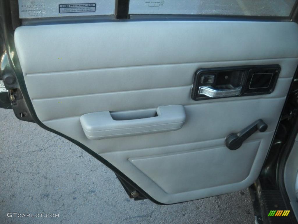 1996 Cherokee SE 4WD - Moss Green Pearl / Gray photo #14