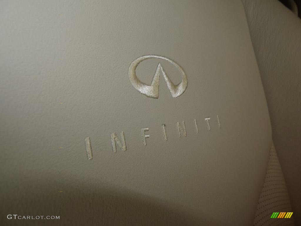 2009 Infiniti G 37 Convertible Marks and Logos Photos