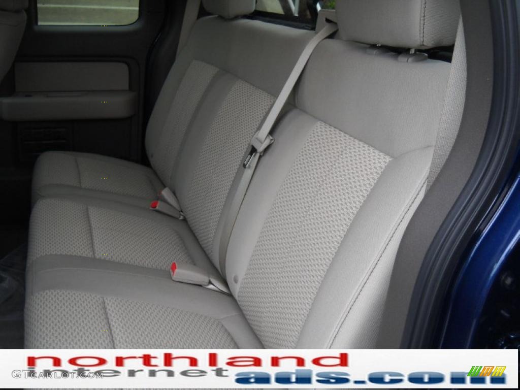 2010 F150 XLT SuperCab 4x4 - Dark Blue Pearl Metallic / Medium Stone photo #15