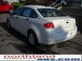 White Suede - Focus SE Sedan Photo No. 8