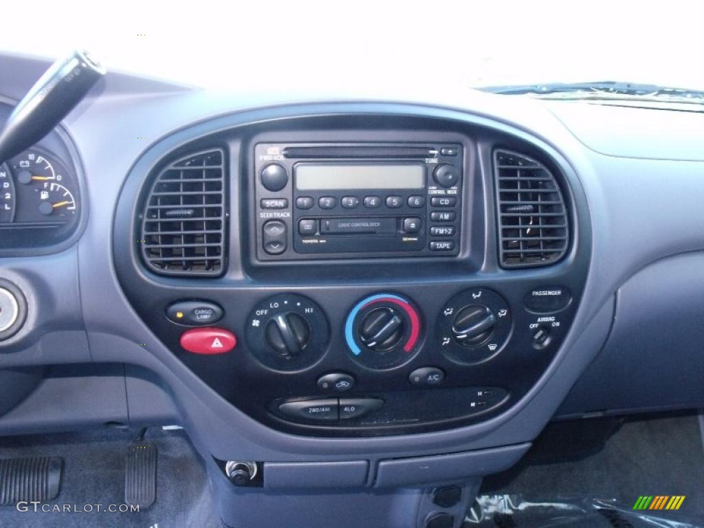 2000 Tundra SR5 Extended Cab 4x4 - Platinum Metallic / Light Charcoal photo #13