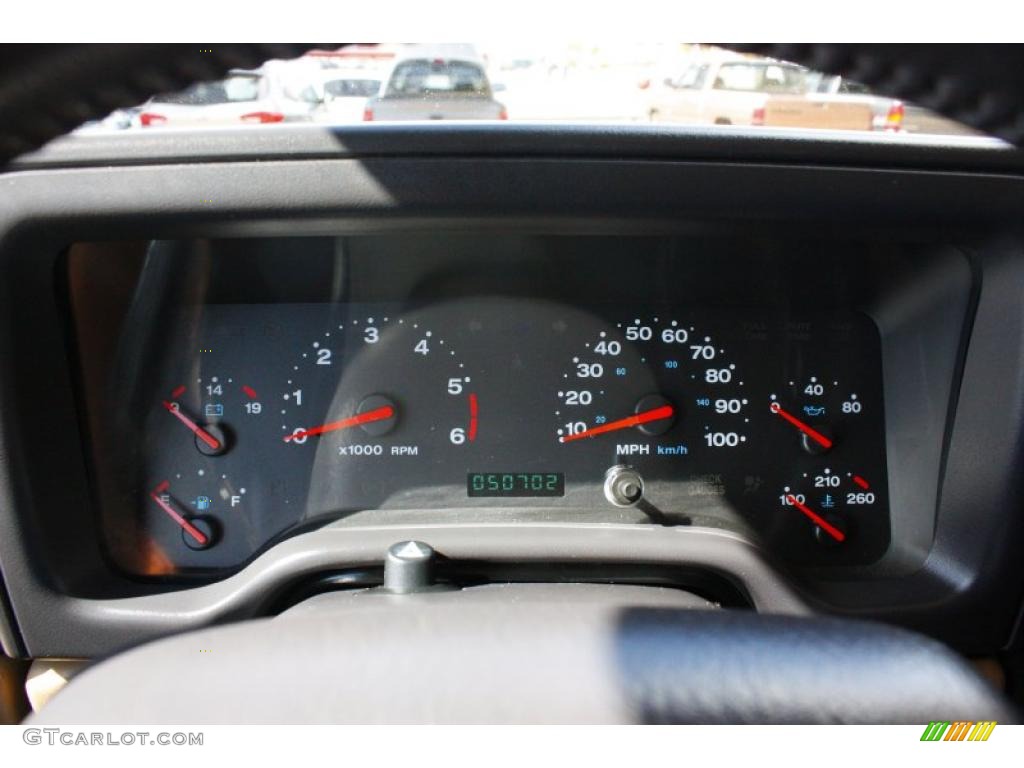 2002 Jeep Wrangler Sahara 4x4 Gauges Photo #37873108