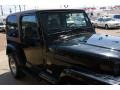 Black - Wrangler Sahara 4x4 Photo No. 15