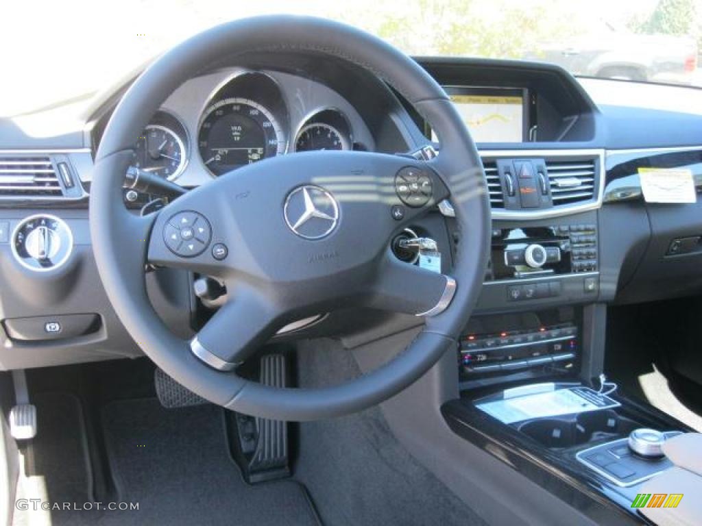 Almond/Mocha Interior 2011 Mercedes-Benz E 350 Sedan Photo #37876580
