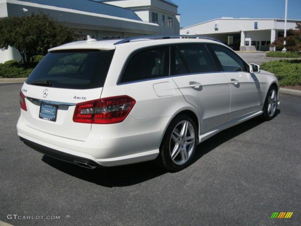 2011 E 350 4Matic Wagon - Arctic White / Almond/Black photo #2