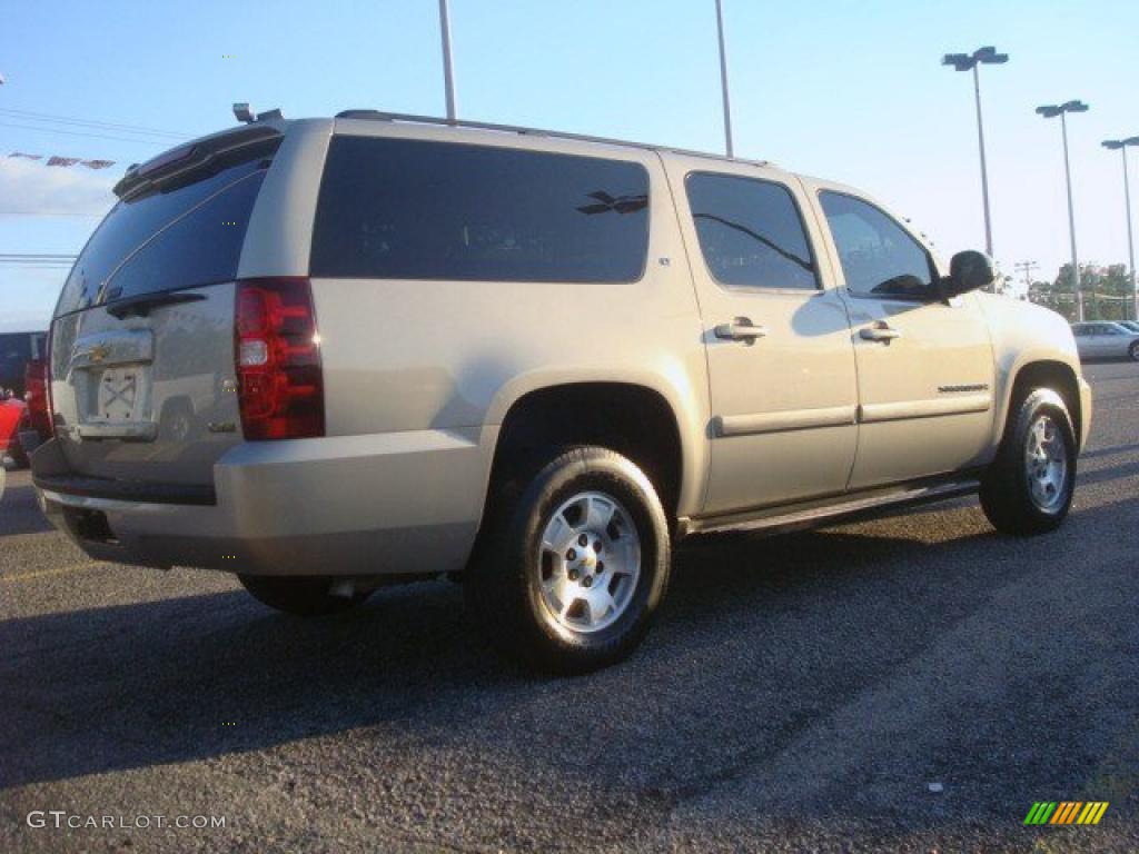2007 Suburban 1500 LS 4x4 - Silver Birch Metallic / Light Cashmere/Ebony photo #4