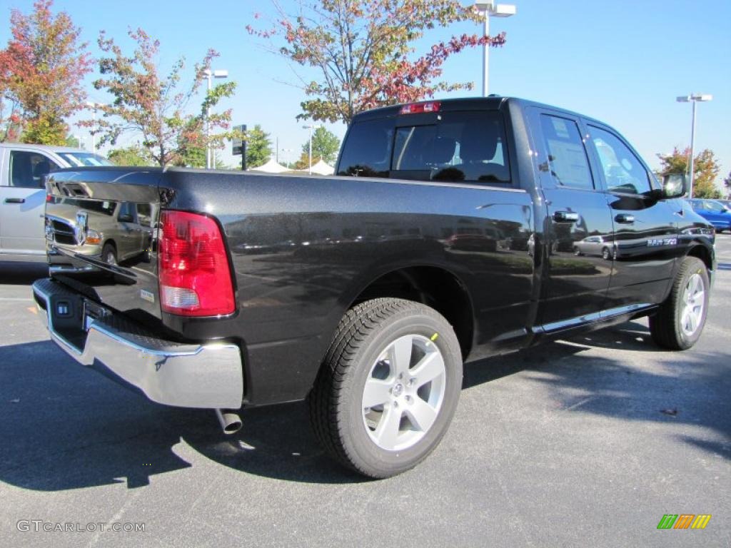 2011 Ram 1500 Big Horn Quad Cab - Brilliant Black Crystal Pearl / Dark Slate Gray photo #3