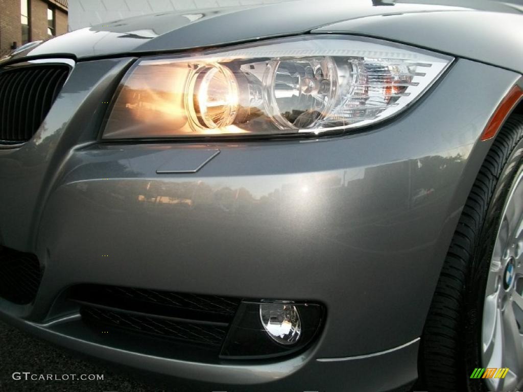 2011 3 Series 328i xDrive Sedan - Space Gray Metallic / Black photo #30