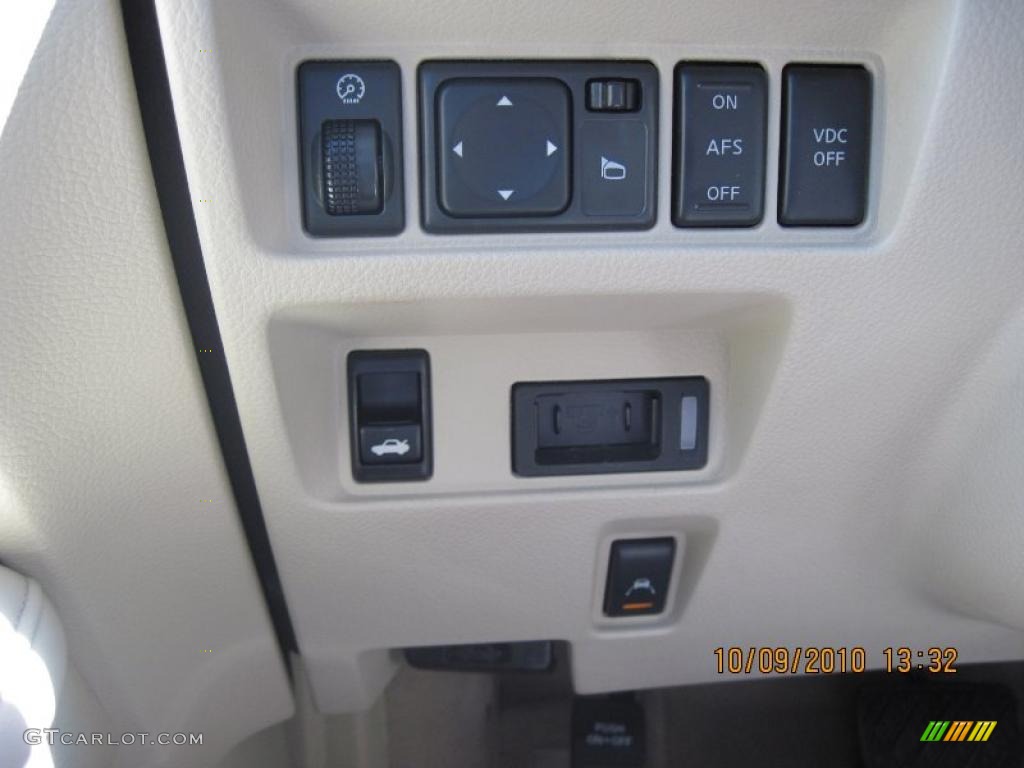2007 Infiniti M 35 Sedan Controls Photo #37882196