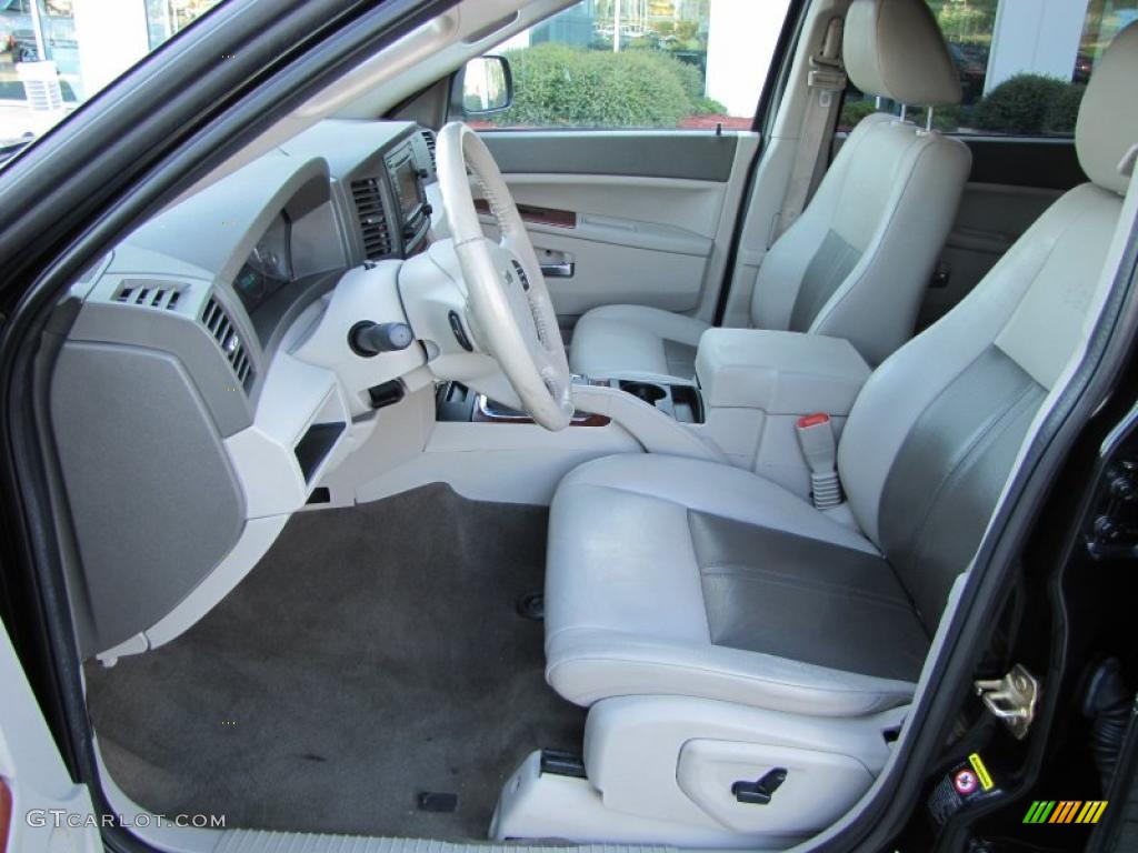 Dark Khaki/Light Graystone Interior 2005 Jeep Grand Cherokee Limited 4x4 Photo #37882544