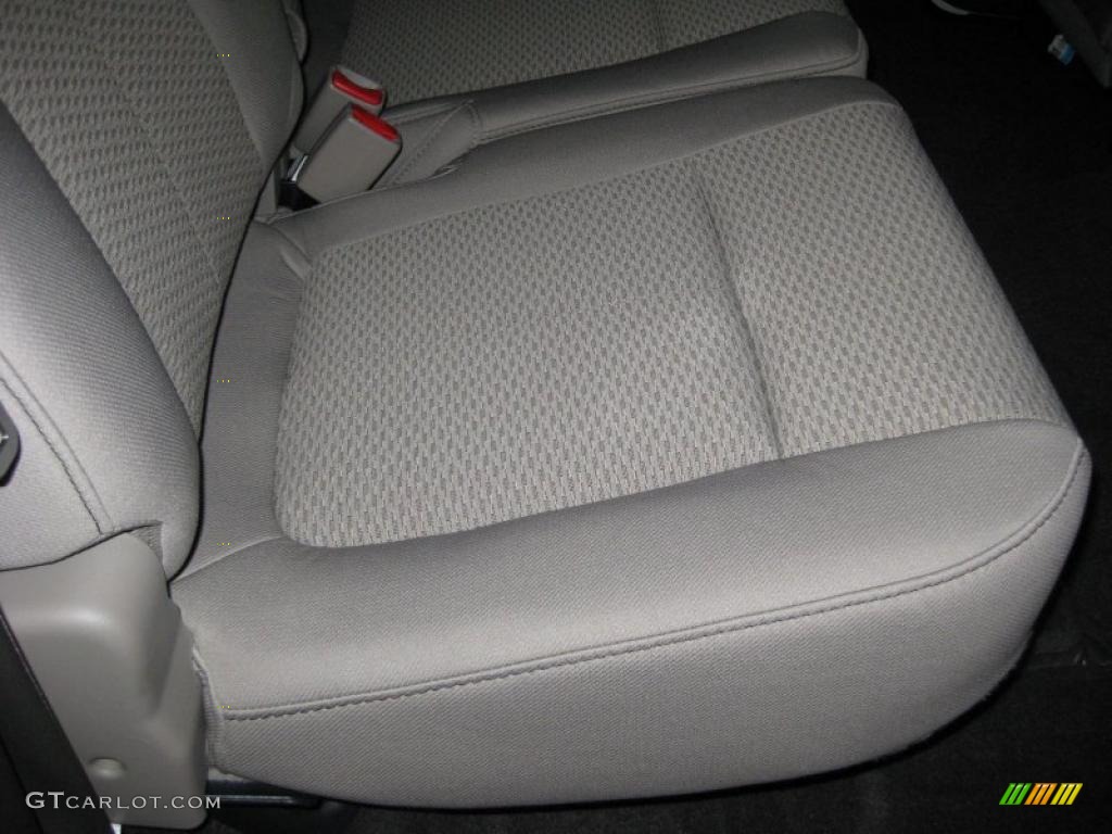 2010 F150 XLT SuperCrew - Oxford White / Medium Stone photo #24