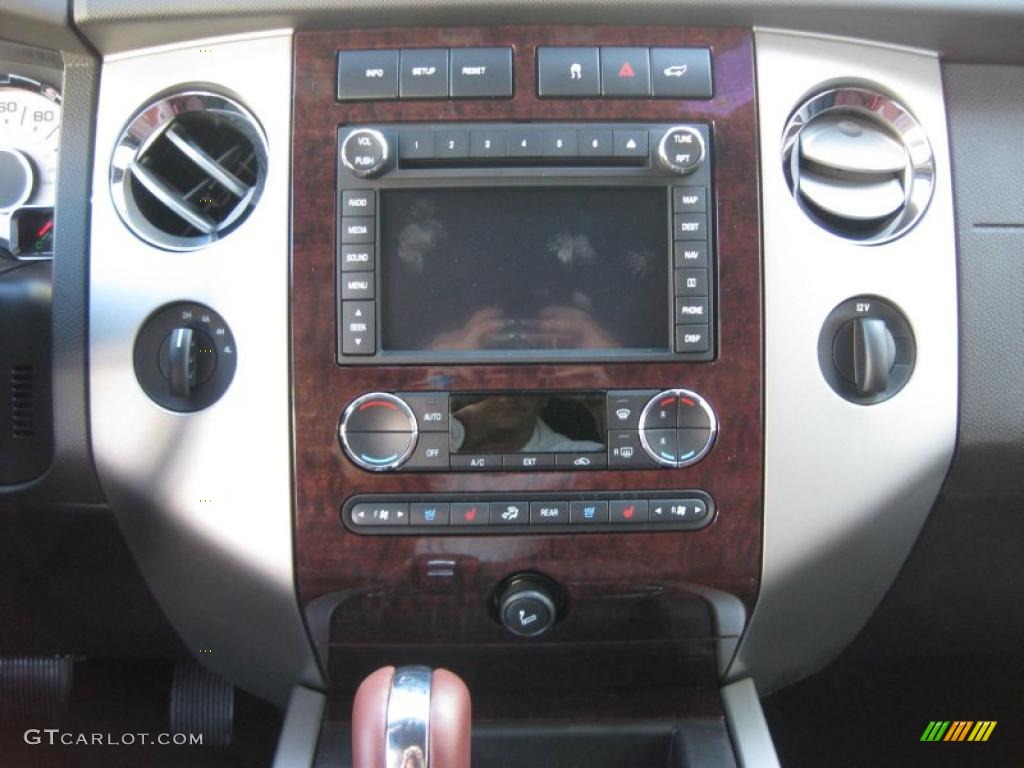 2011 Ford Expedition King Ranch 4x4 Controls Photo #37888176