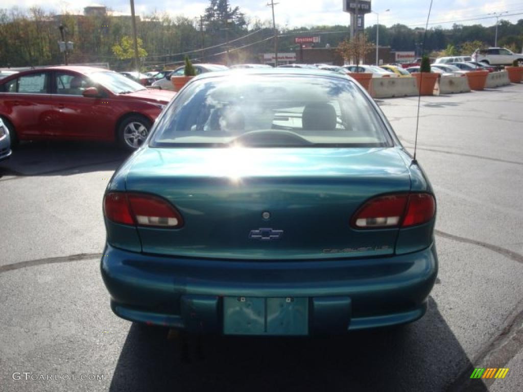 1997 Cavalier LS Sedan - Green Metallic / Neutral photo #3