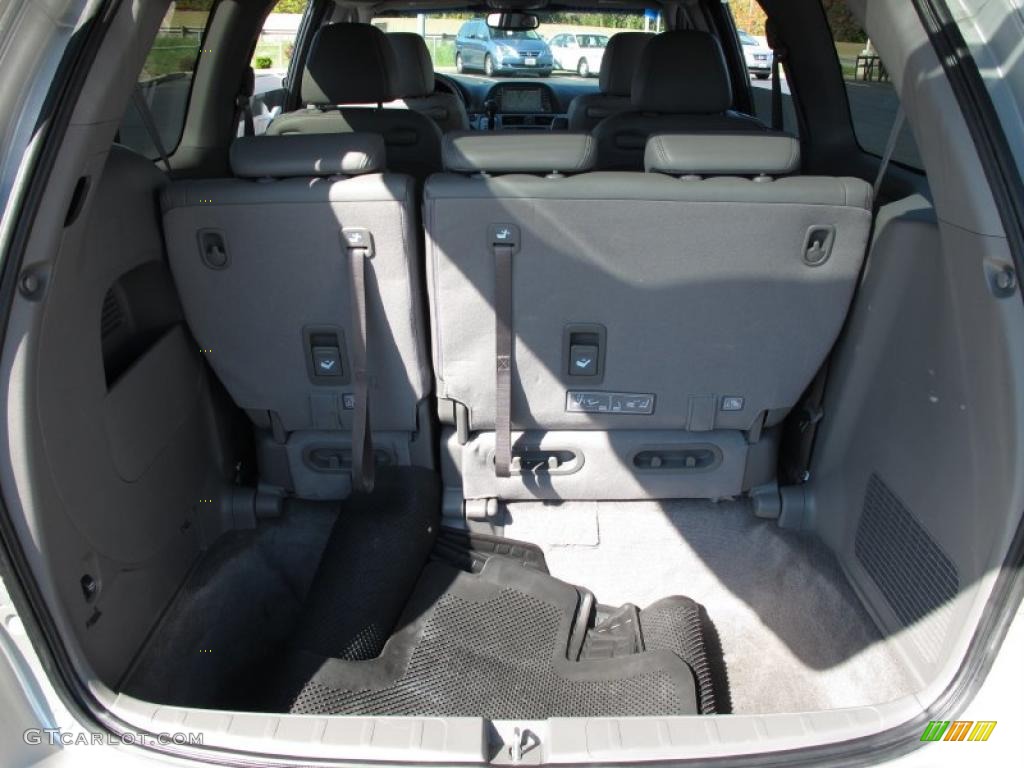 2009 Honda Odyssey Touring Trunk Photo #37888748