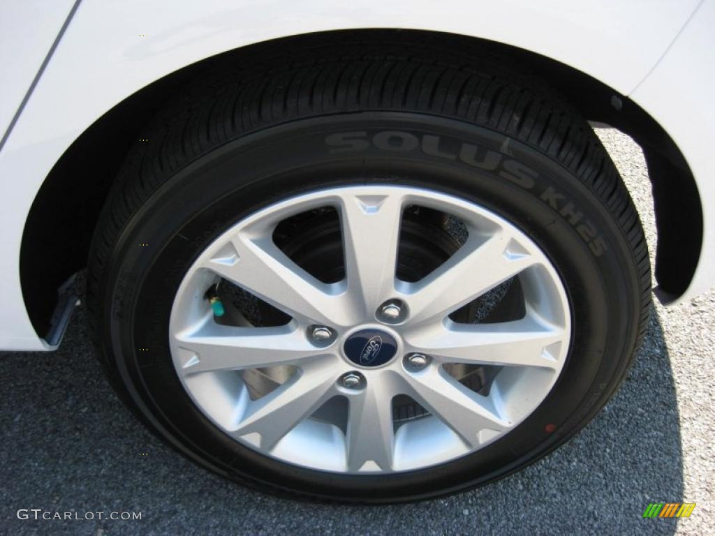 2011 Ford Fiesta SE Hatchback Wheel Photo #37889400