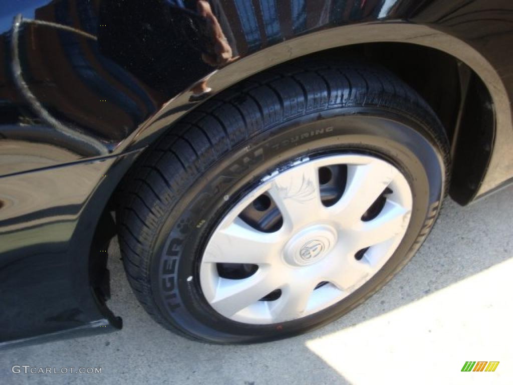 2003 Toyota Camry LE Wheel Photo #37892084