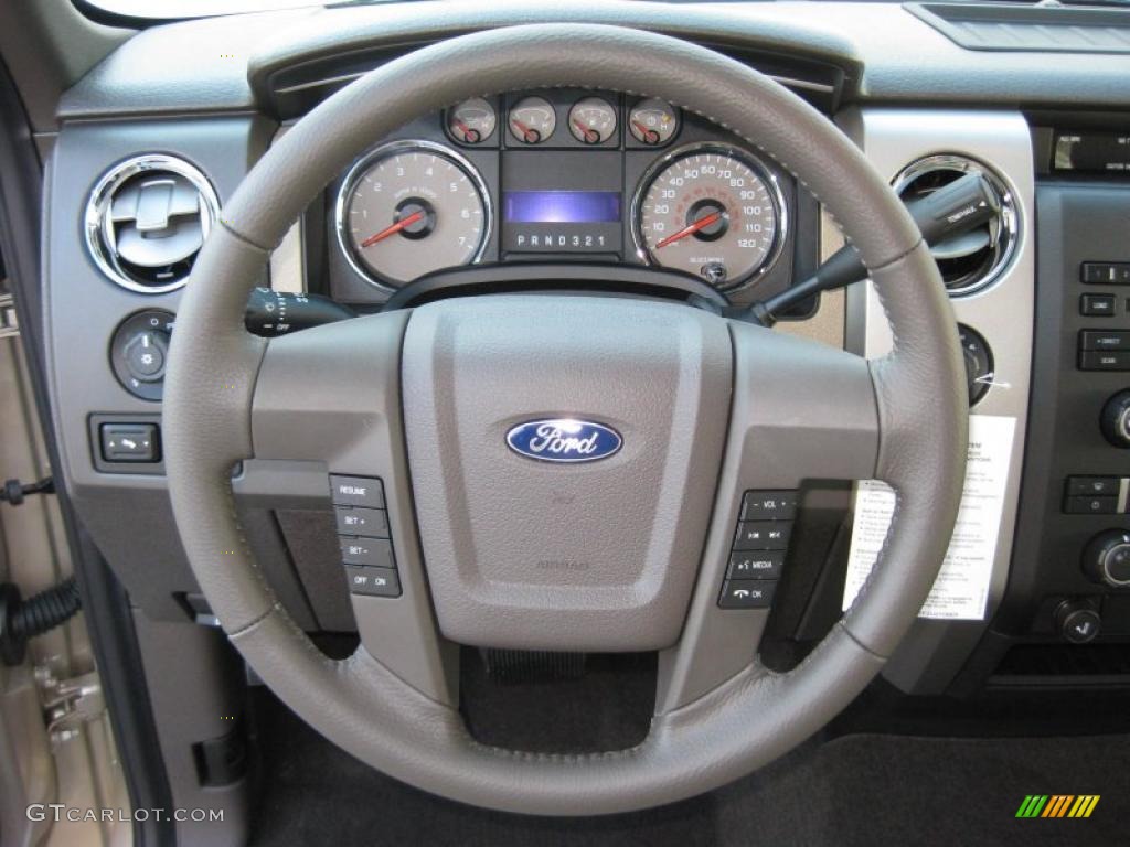 2010 Ford F150 XLT SuperCab 4x4 Tan Steering Wheel Photo #37892104