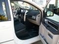 Stone White - Grand Caravan SXT Photo No. 19