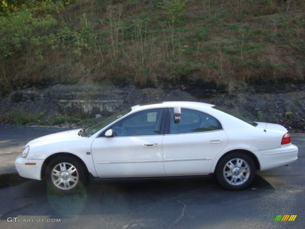 2005 Sable LS Sedan - Vibrant White / Medium Graphite photo #1
