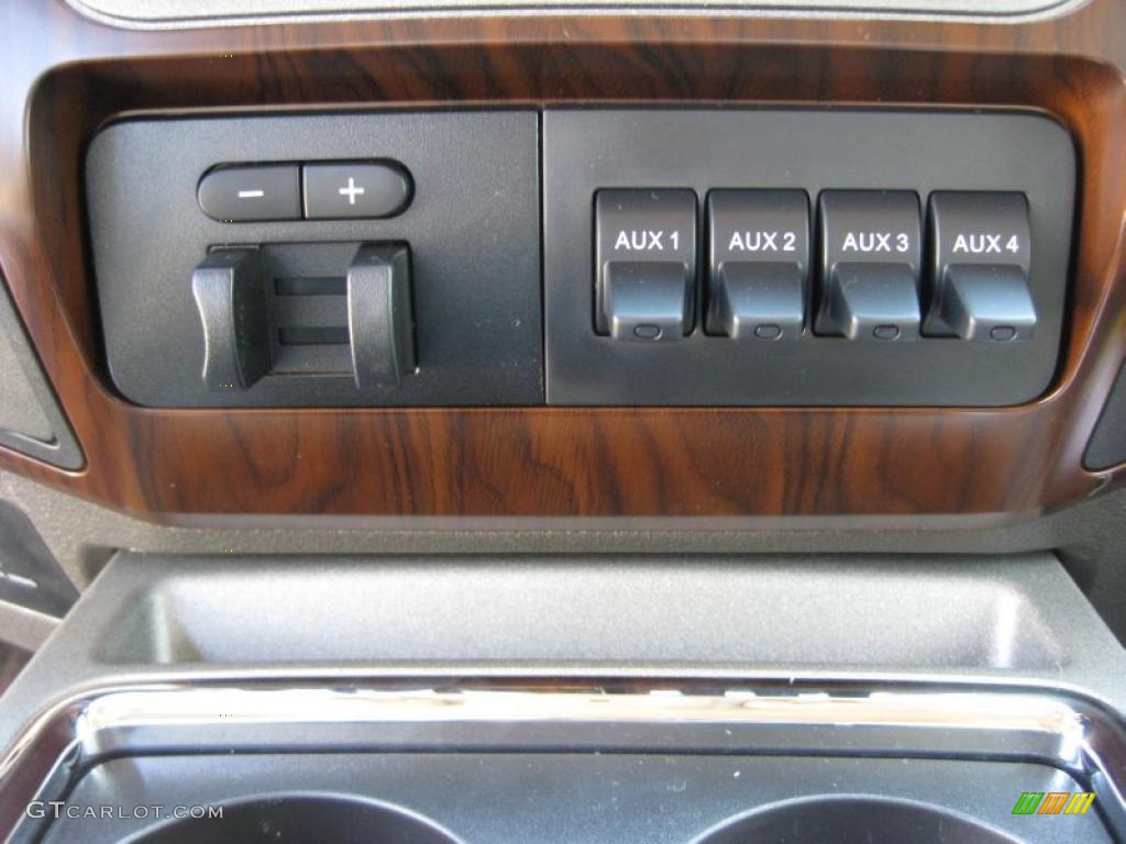 2011 Ford F250 Super Duty Lariat SuperCab 4x4 Controls Photo #37894652