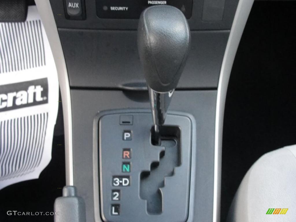2009 Toyota Corolla LE 4 Speed Automatic Transmission Photo #37898535