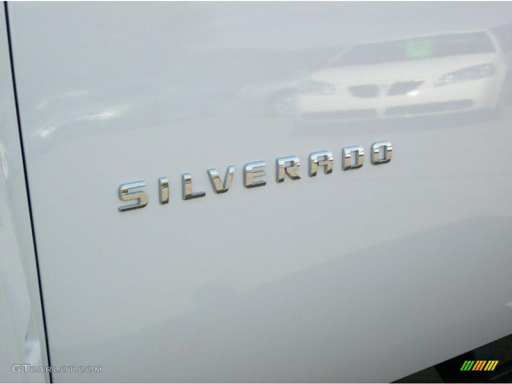2011 Silverado 1500 LS Regular Cab 4x4 - Summit White / Dark Titanium photo #7