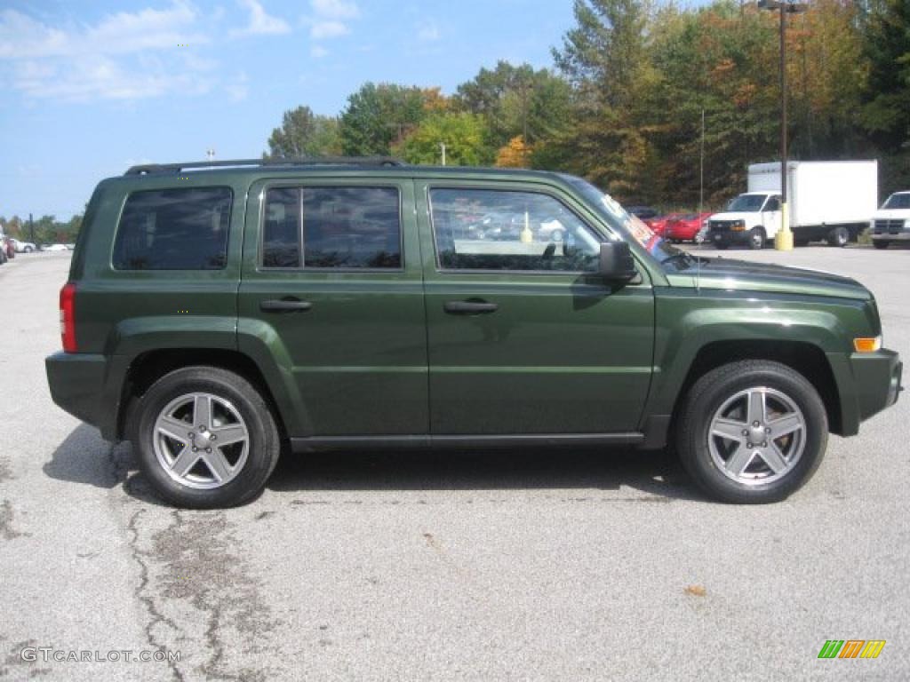 Jeep Green Metallic 2007 Jeep Patriot Sport 4x4 Exterior Photo #37902347