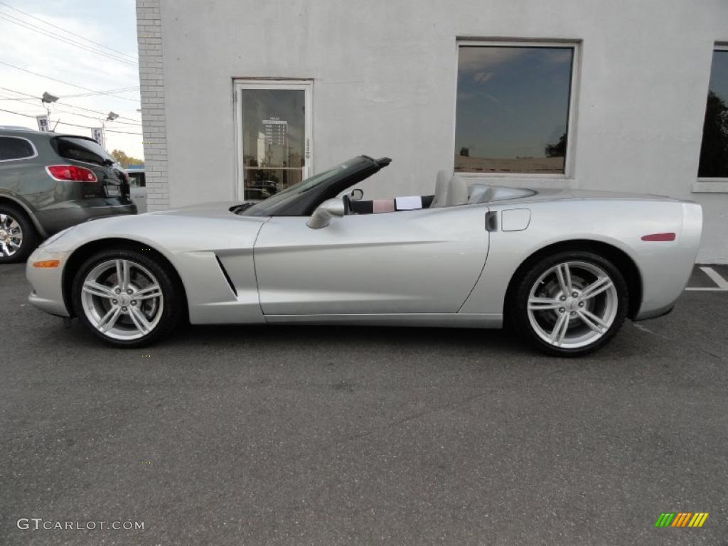 Blade Silver Metallic 2010 Chevrolet Corvette Convertible Exterior Photo #37904151