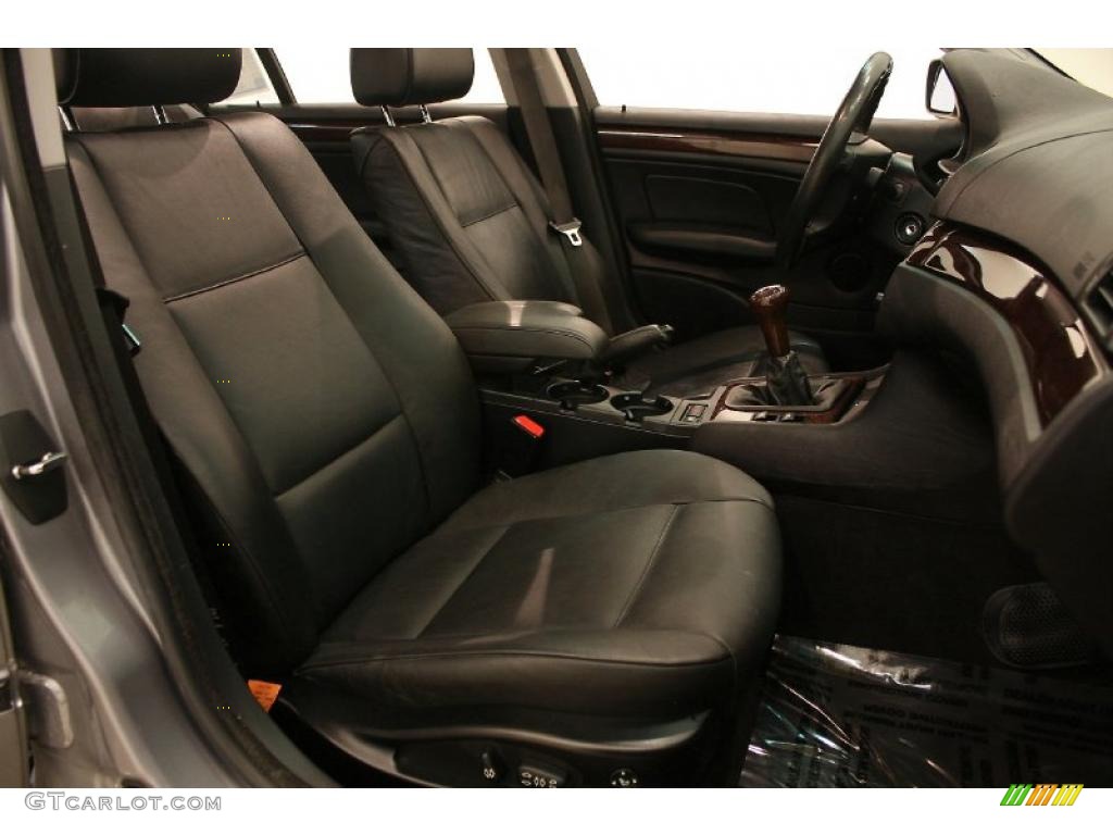 Black Interior 2005 BMW 3 Series 325xi Sedan Photo #37904163