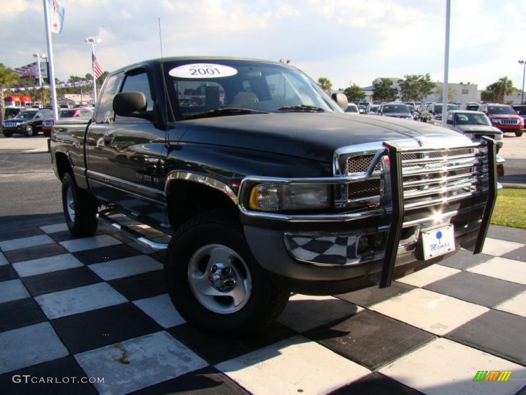 2001 Ram 1500 SLT Club Cab 4x4 - Forest Green Pearl / Mist Gray photo #32