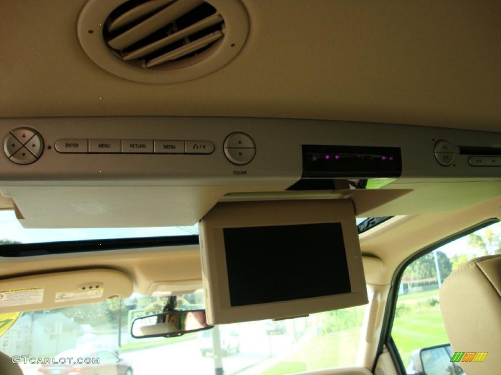 2008 Lincoln Navigator Limited Edition 4x4 Controls Photo #37906567