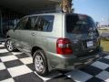 Oasis Green Pearl - Highlander V6 Photo No. 33