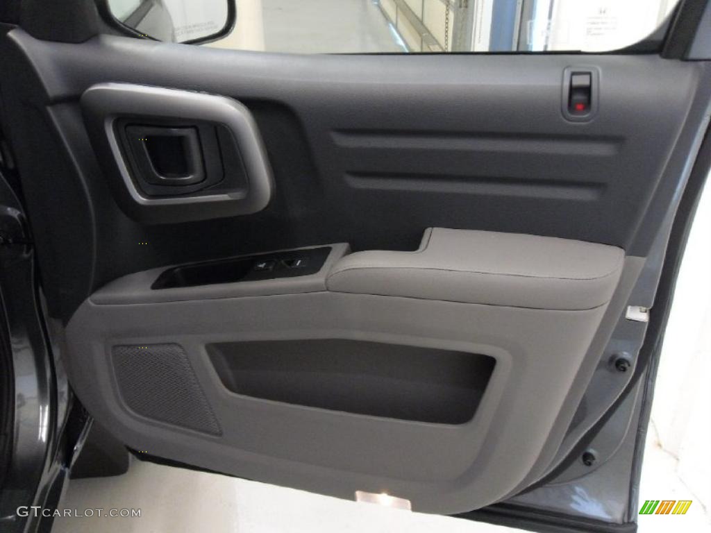 Gray Interior 2011 Honda Ridgeline RTL Photo #37909697