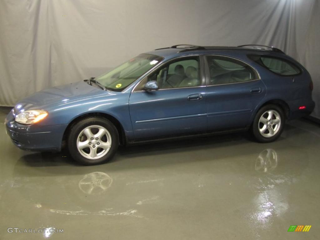 2002 Taurus SE Wagon - Blue Metallic / Medium Graphite photo #3