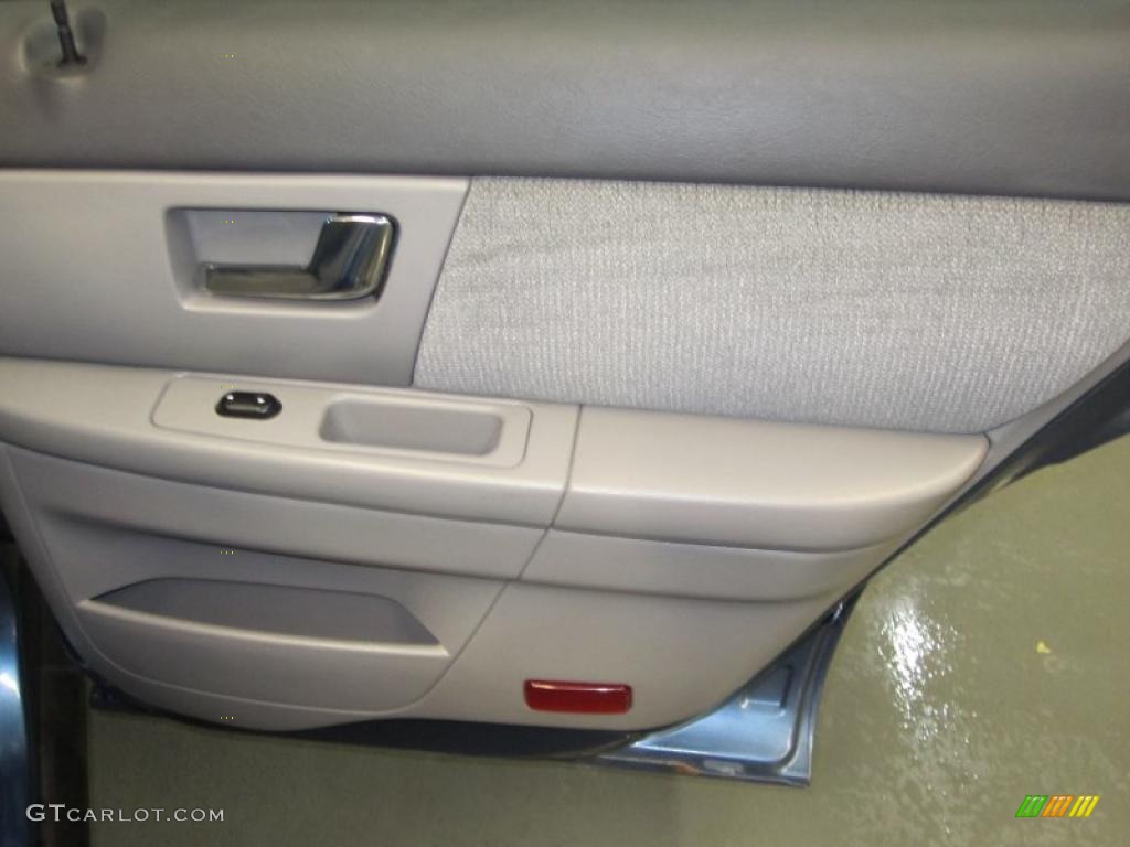 2002 Taurus SE Wagon - Blue Metallic / Medium Graphite photo #14