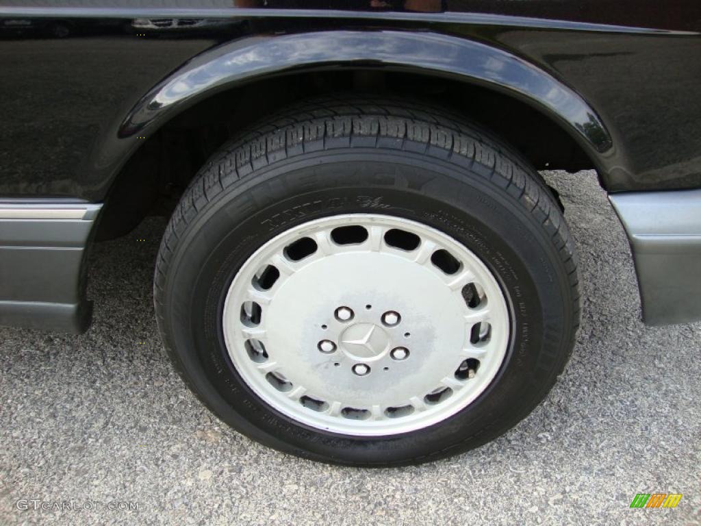 1991 Mercedes-Benz S Class 560 SEL Wheel Photo #37912929