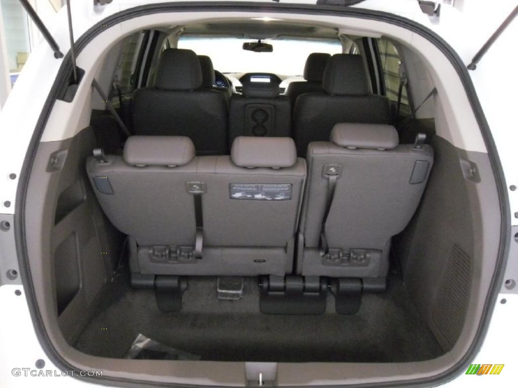 2011 Honda Odyssey EX-L Trunk Photo #37914006