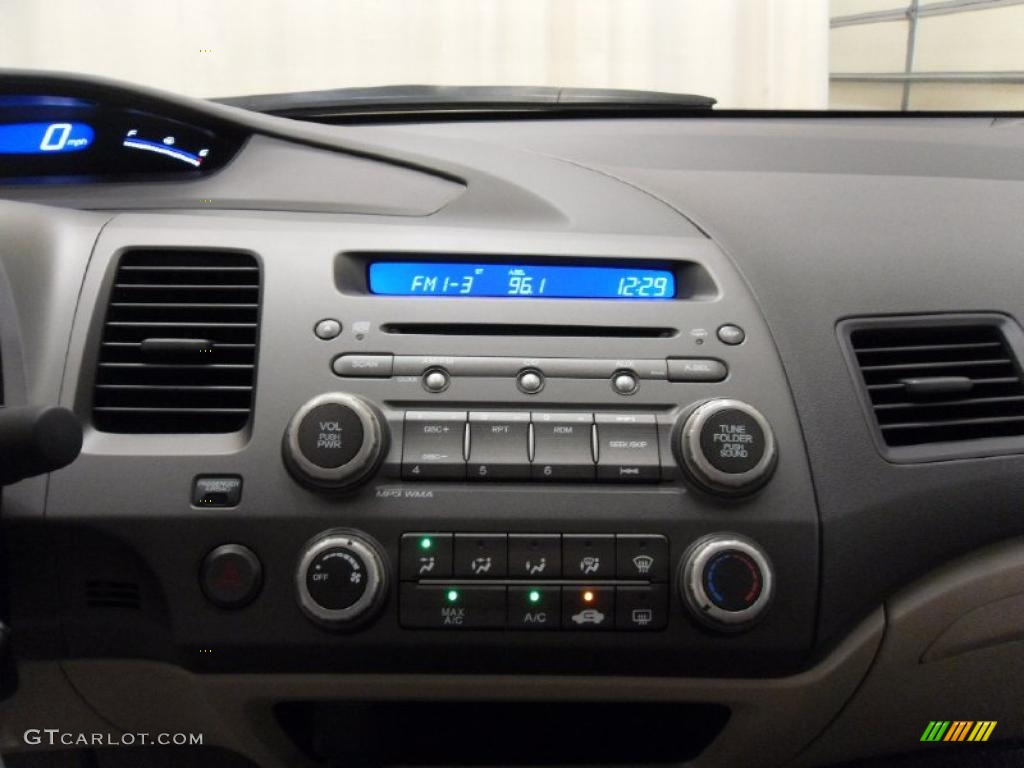 2011 Honda Civic LX Sedan Controls Photo #37914398