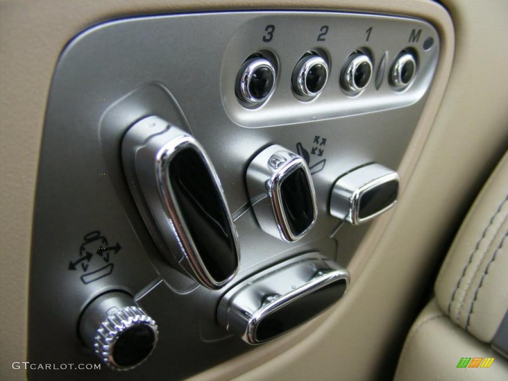 2010 Jaguar XK XK Coupe Controls Photo #37915762