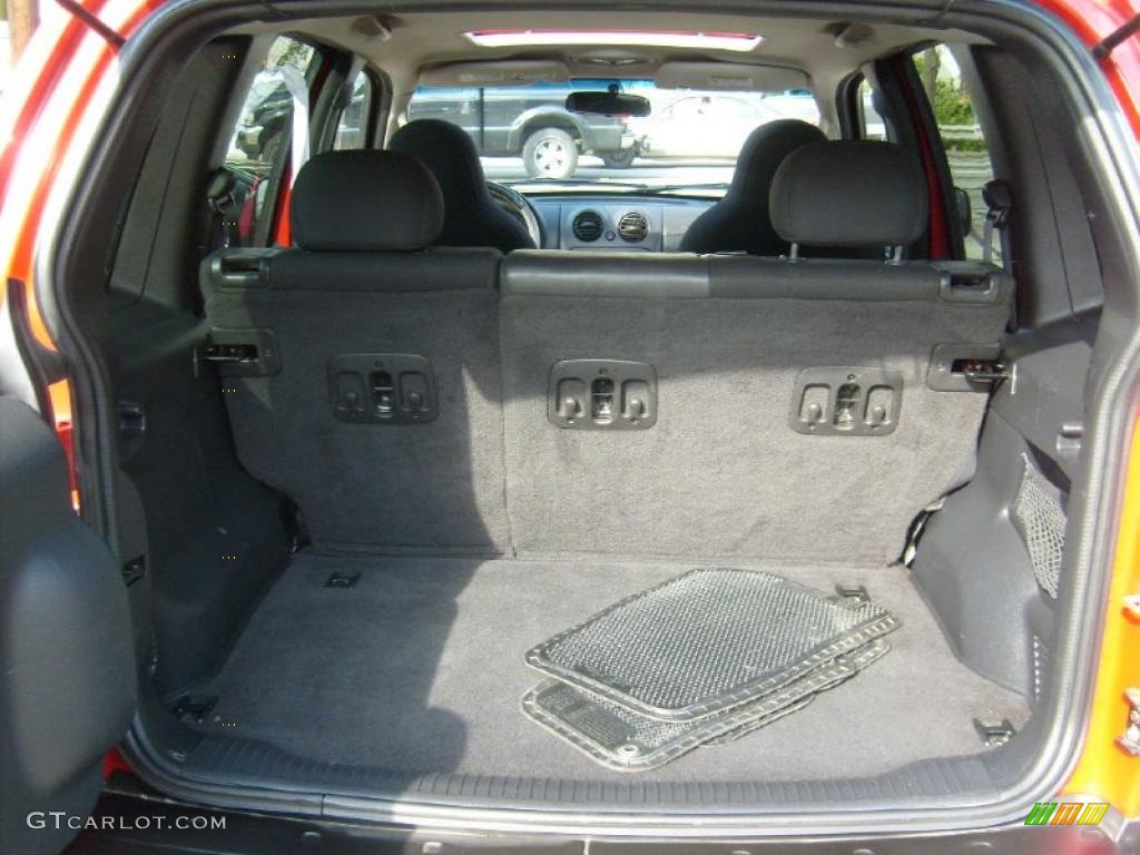 2003 Jeep Liberty Sport 4x4 Trunk Photo #37920374